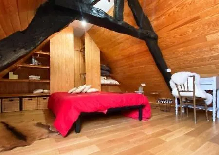 Maison De Caractere En Habitat Partage *